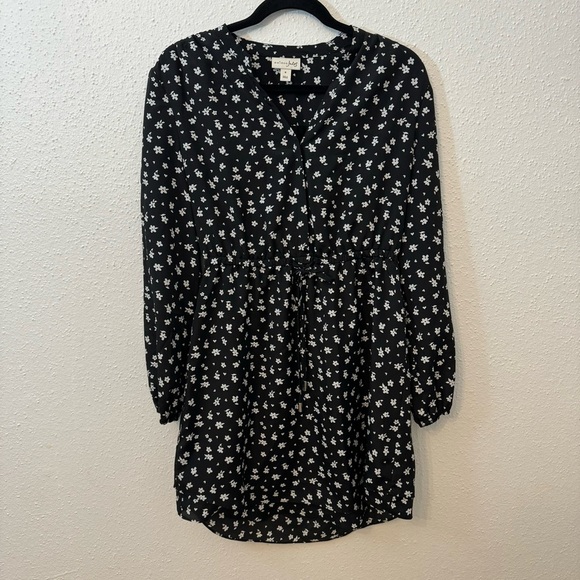 Maison Jules Women's Black Floral Long-Sleeved Shirt Dress Sz. MEDIUM - Picture 3 of 6